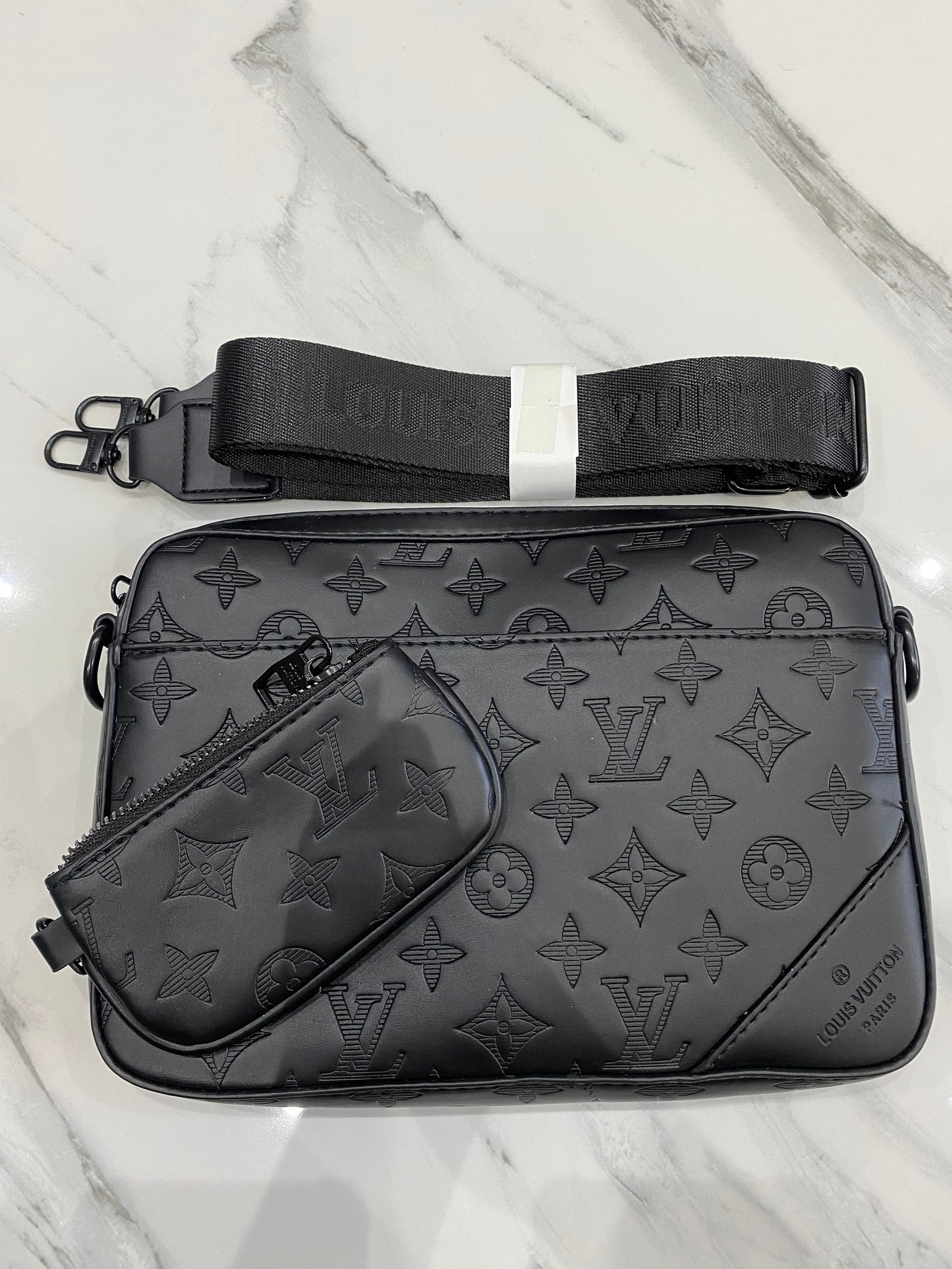 Black Duo Messenger